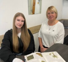 Вітаємо призера І етапу Всеукраїнської олімпіади з біології. Стрельчук Вікторія, учениця 11-А класу – ІІ місце. Вчитель Шишковська Л.Г.