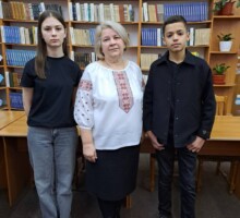 Вітаємо призерів І етапу Всеукраїнської олімпіади з англійської мови. Мельник Олександра, учениця 10-Б класу та Марчук Алекс, учень 9-А класу – ІІІ місце. Вчитель Левко О.А.