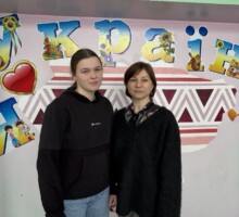 Вітаємо нашу талановиту ученицю — Бубнюк Вероніку, ученицю 10-Б класу, із здобуттям почесного ІІІ місця у III (обласному) етапі XXV Всеукраїнського конкурсу учнівської творчості, присвяченого Шевченківським дням! Учитель Цвітенко В.М.